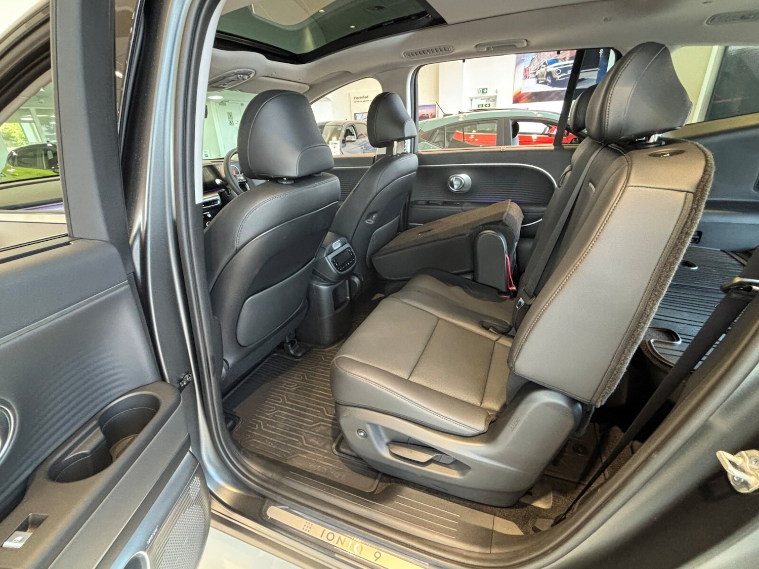 Used Hyundai IONIQ 9 for sale - 76062369: Photo 23