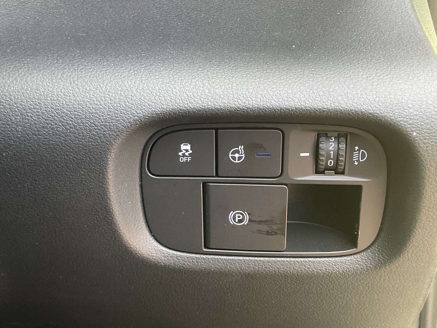 Vehicle 33