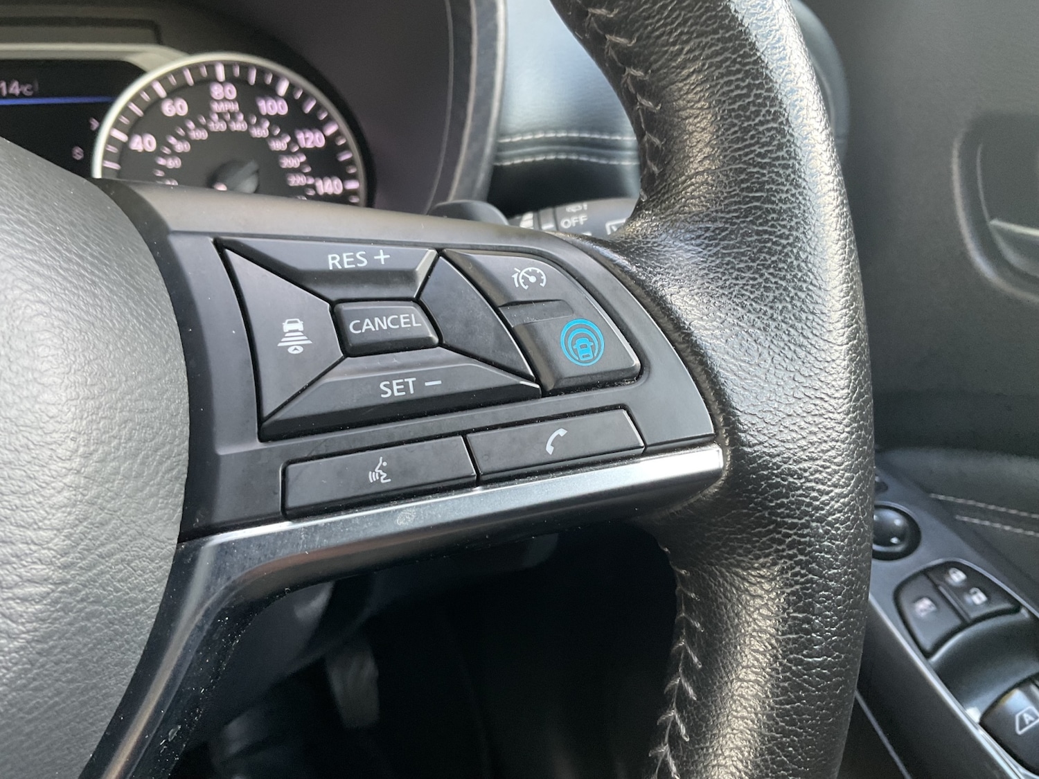 Used Nissan Juke 2020 for sale - 76044389: Photo 41