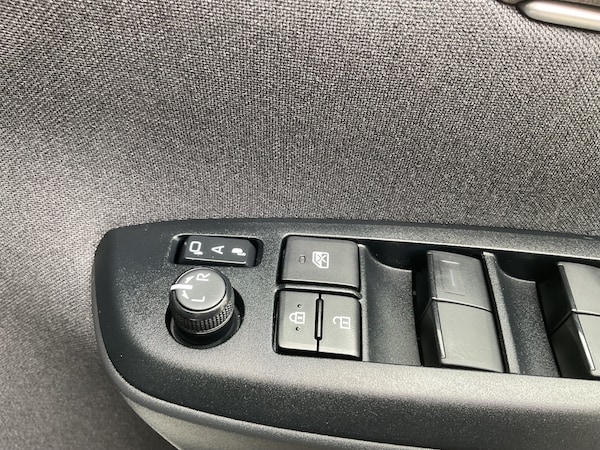 Used Toyota Yaris Cross 2023 for sale - 75485260: Photo 16