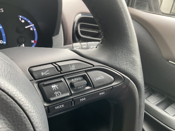 Used Toyota Yaris Cross 2023 for sale - 75485260: Photo 23