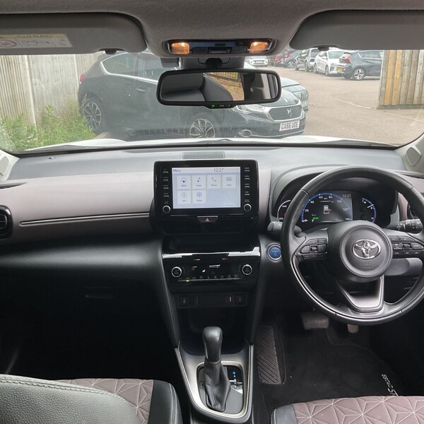 Used Toyota Yaris Cross 2023 for sale - 75485260: Photo 37