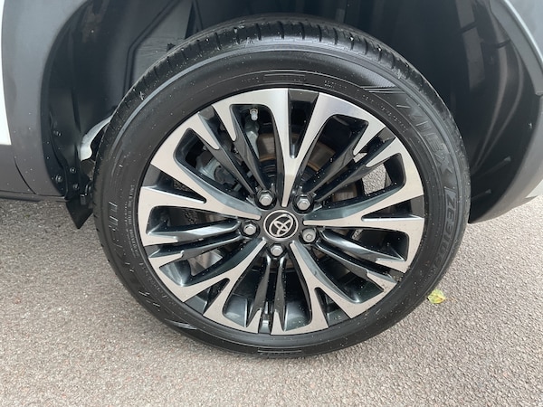 Used Toyota Yaris Cross 2023 for sale - 75485260: Photo 6