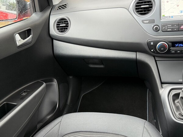 Used Hyundai i10 2019 for sale - 76154633: Photo 20