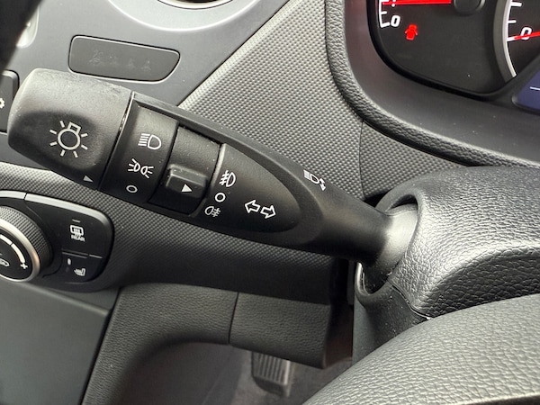 Used Hyundai i10 2019 for sale - 76154633: Photo 27