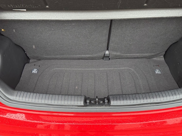 Used Hyundai i10 2019 for sale - 76154633: Photo 36
