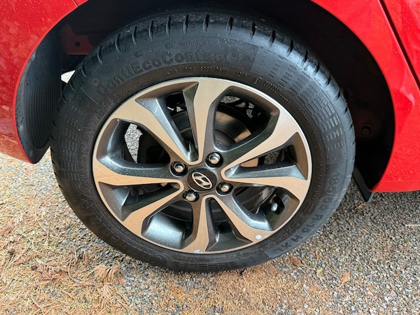 Used Hyundai i10 2019 for sale - 76154633: Photo 47