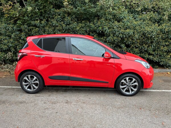 Used Hyundai i10 2019 for sale - 76154633: Photo 8