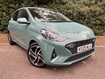 2025 - 1.0 [63] Premium 5dr [Nav]