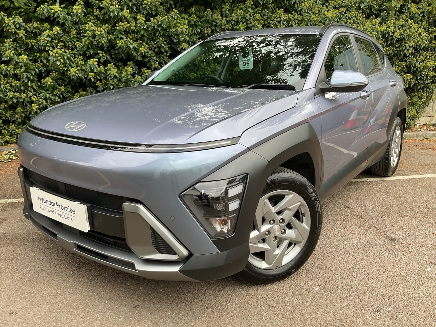 Used Hyundai KONA 2023 for sale - 75929704: Photo 3