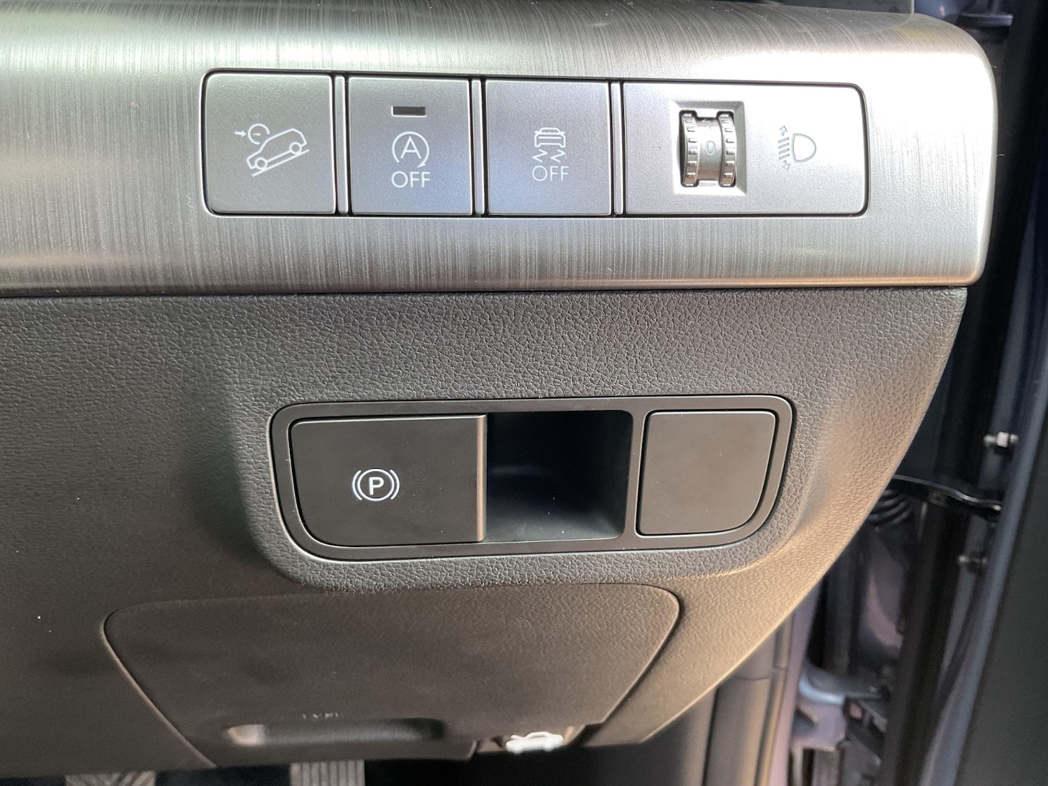 Used Hyundai KONA 2023 for sale - 75929704: Photo 30