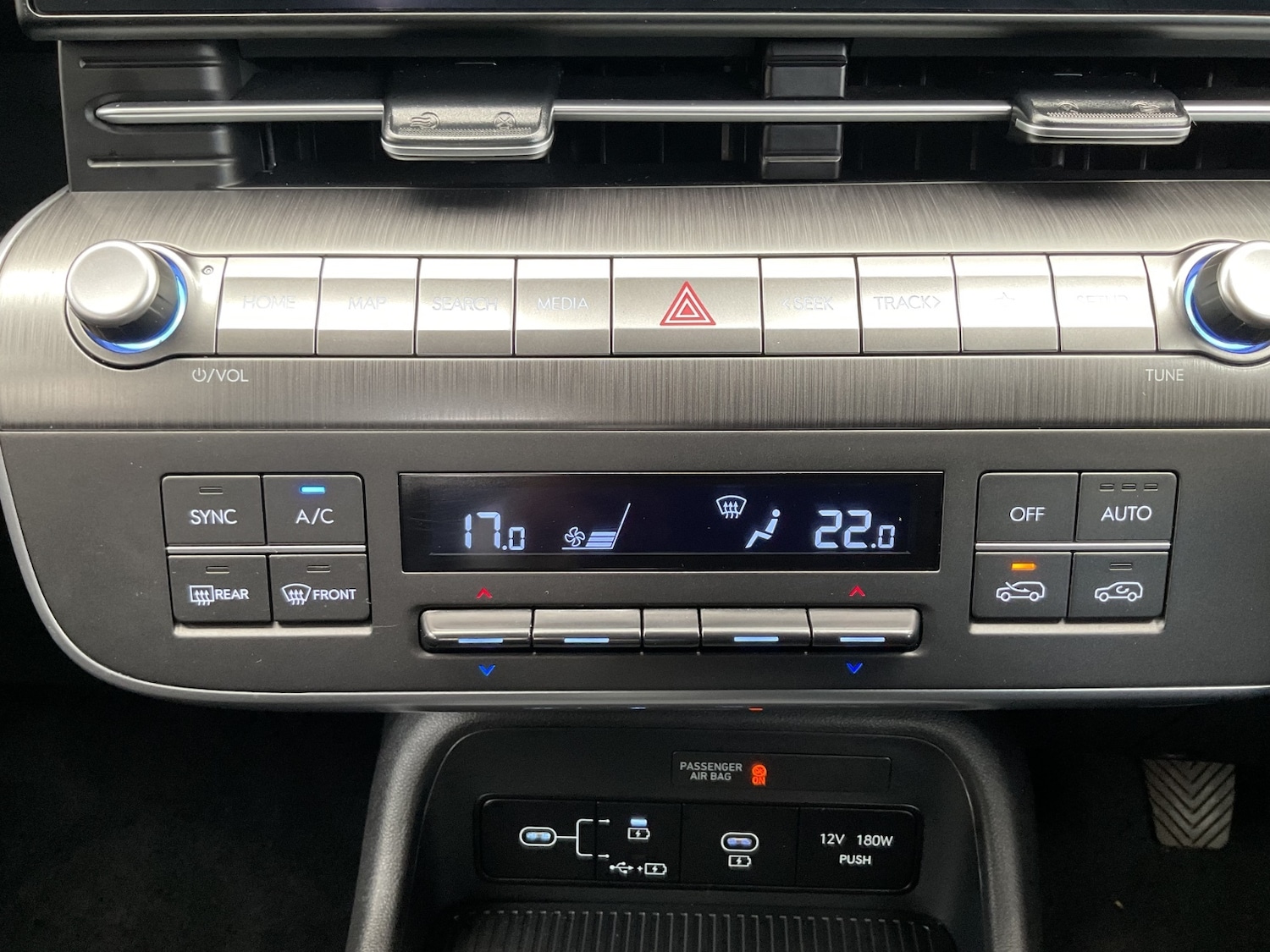 Used Hyundai KONA 2023 for sale - 75929704: Photo 49