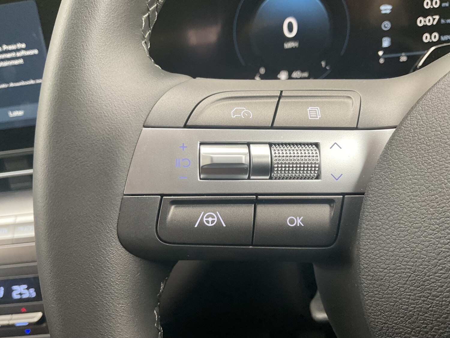 Used Hyundai KONA 2025 for sale - 76375481: Photo 42