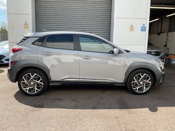Used Hyundai KONA 2023 for sale - 77942137: Photo