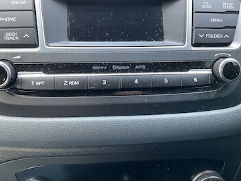 Used Hyundai i20 2015 for sale - 77560588: Photo