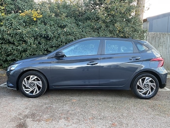 Used Hyundai i20 2025 for sale - 76452119: Photo