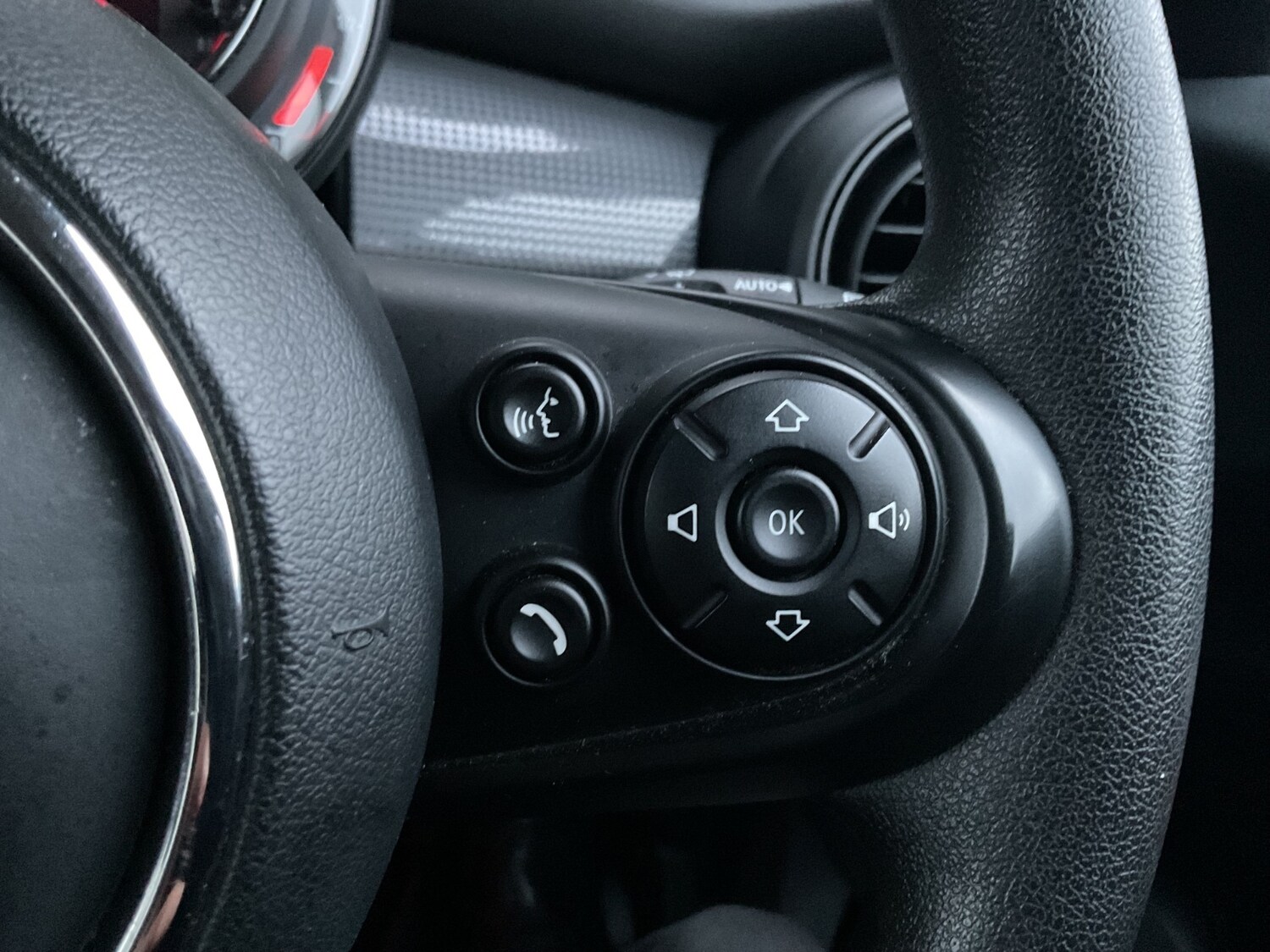 Used MINI Hatch 2020 for sale - 77145776: Photo 35