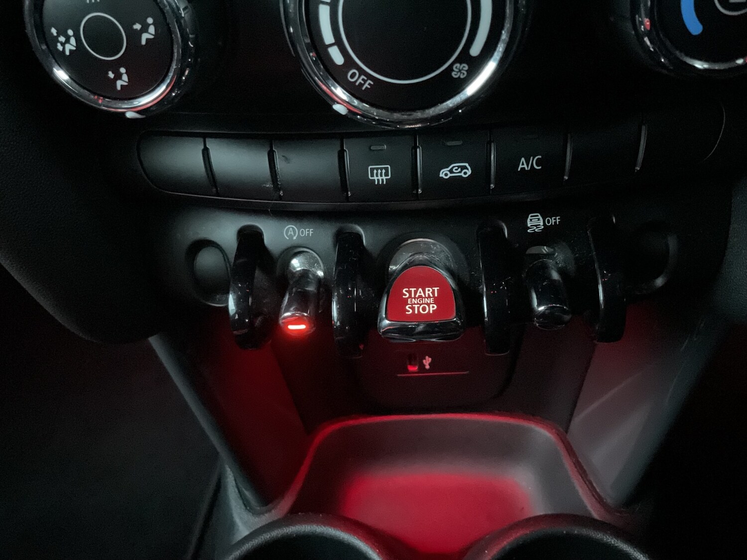 Used MINI Hatch 2020 for sale - 77145776: Photo 41