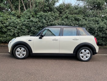 Used MINI Hatch 2020 for sale - 77145776: Photo