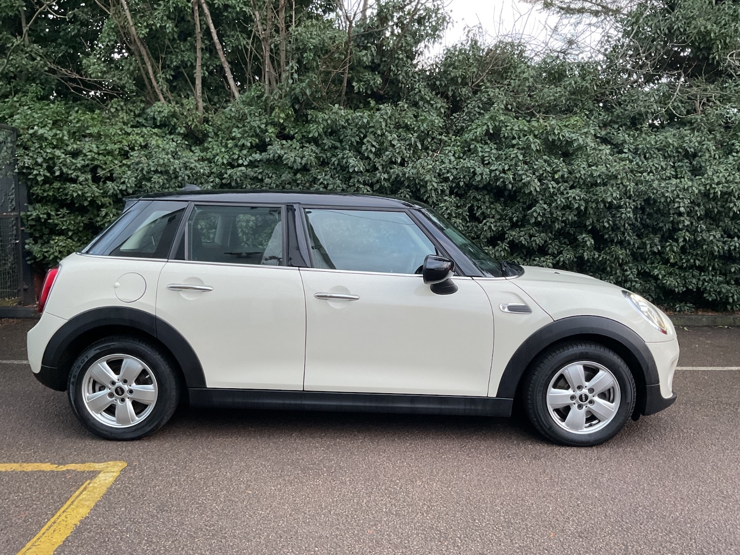 Used MINI Hatch 2020 for sale - 77145776: Photo 8