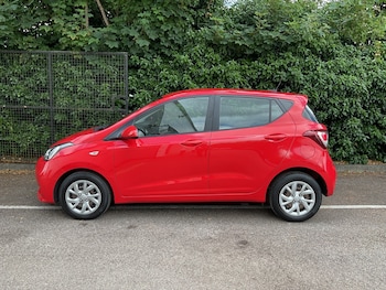Used Hyundai i10 2019 for sale - 75485259: Photo
