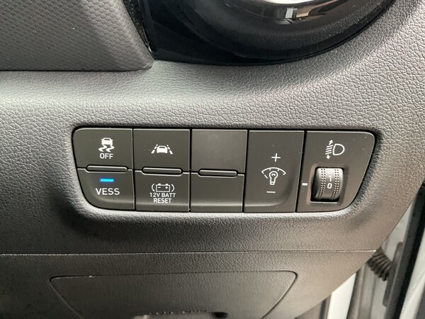 Used Hyundai KONA 2020 for sale - 76229261: Photo 33