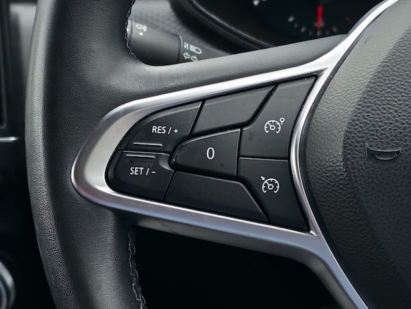 Used Renault Clio 2022 for sale - 75485304: Photo 19