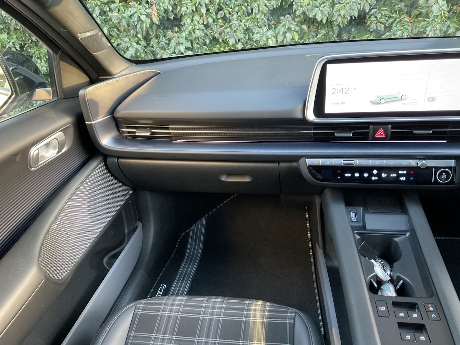 Used Hyundai IONIQ 6 2024 for sale - 76914951: Photo 29