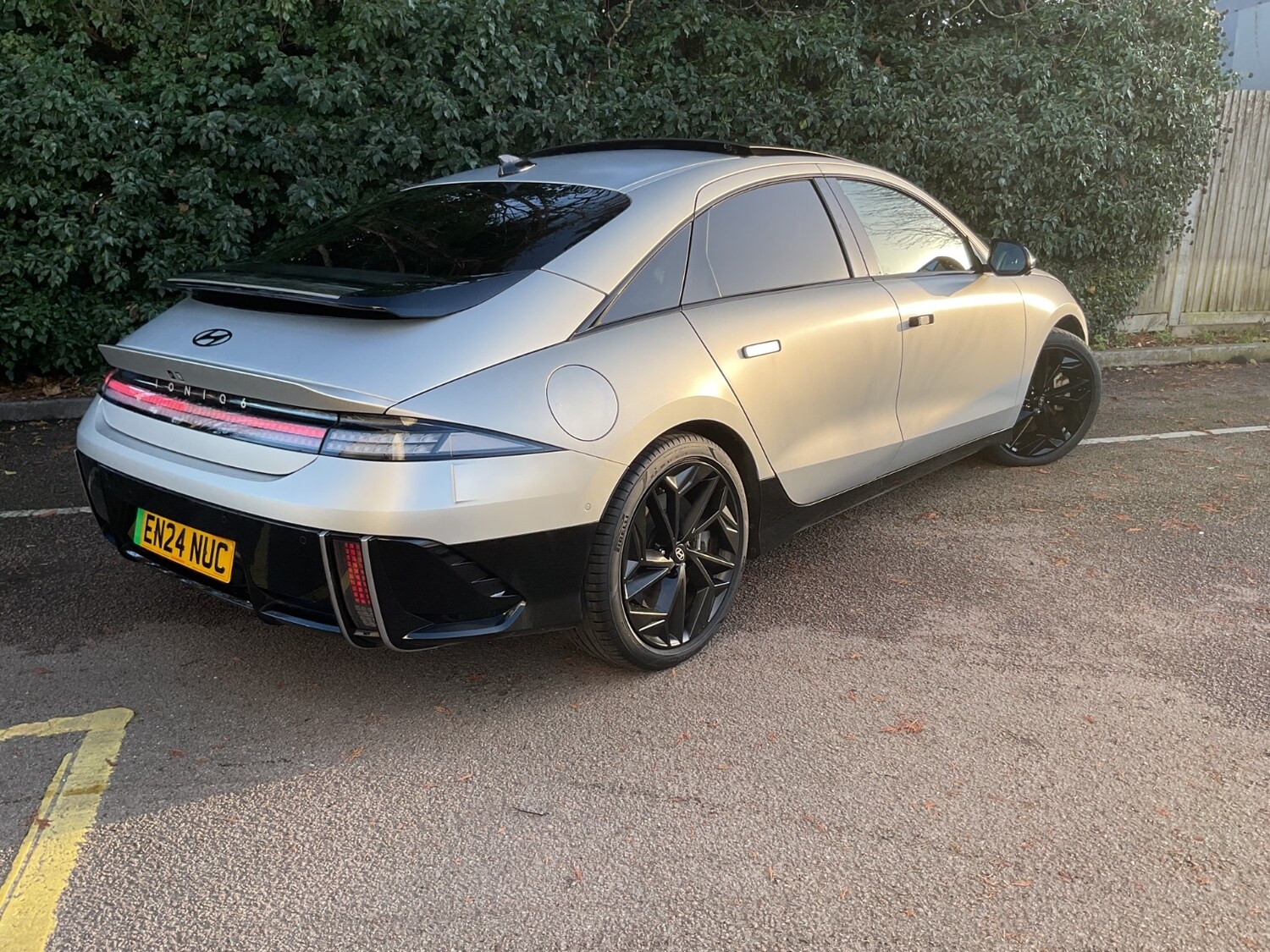 Used Hyundai IONIQ 6 2024 for sale - 76914951: Photo 8