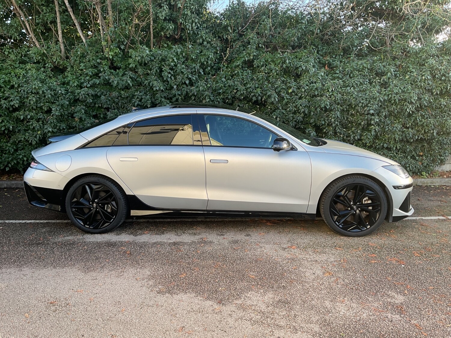 Used Hyundai IONIQ 6 2024 for sale - 76914951: Photo 9