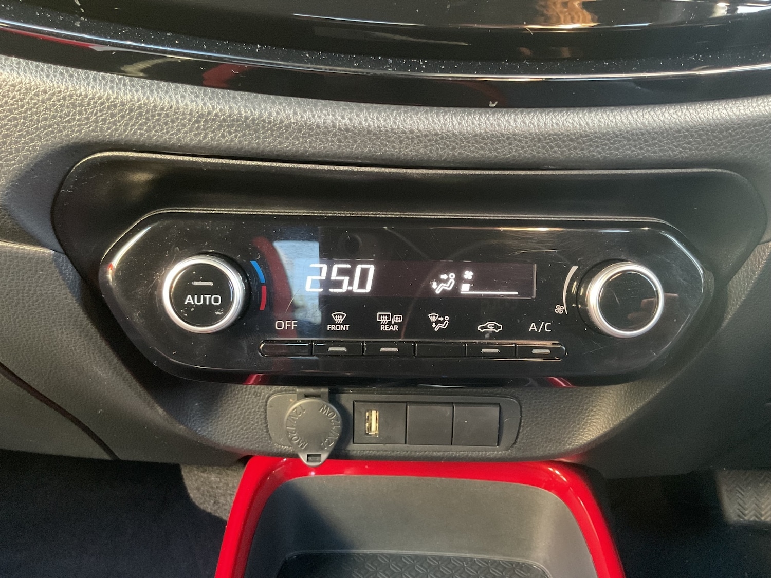 Used Toyota Aygo X 2023 for sale - 76373005: Photo 36