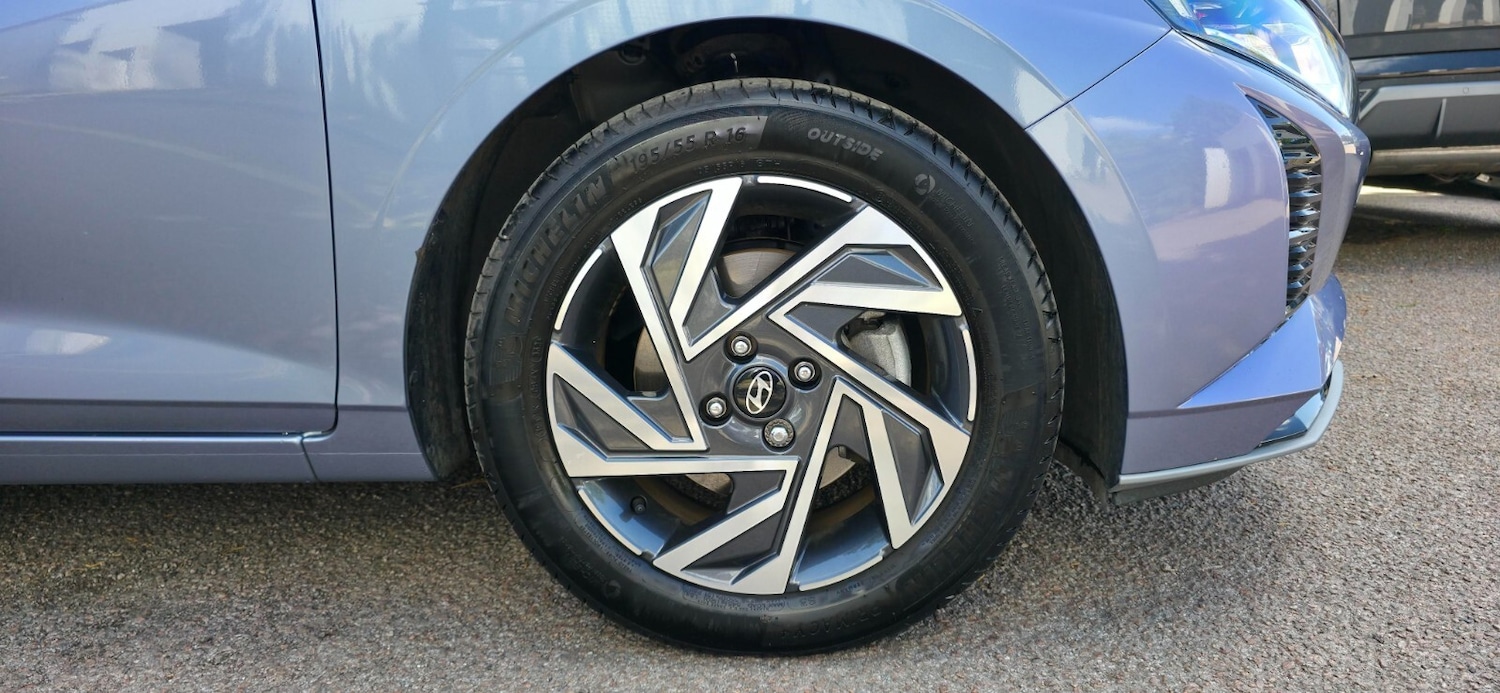 Used Hyundai i20 2024 for sale - 77795141: Photo 9