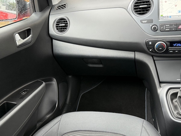 Used Hyundai i10 2019 for sale - 76344031: Photo 20