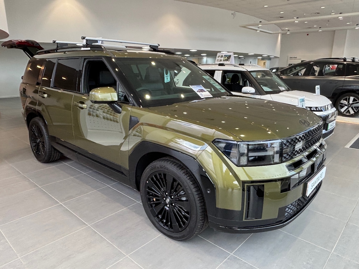 Used Hyundai Santa Fe 2025 for sale - 75672017: Photo 1