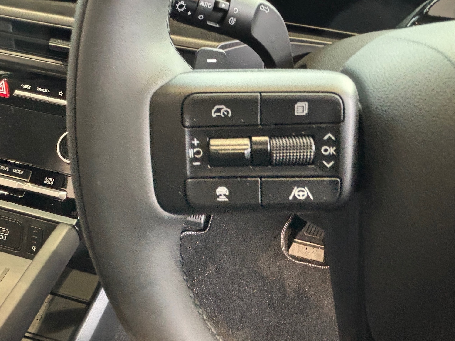 Used Hyundai Santa Fe 2025 for sale - 75672017: Photo 14