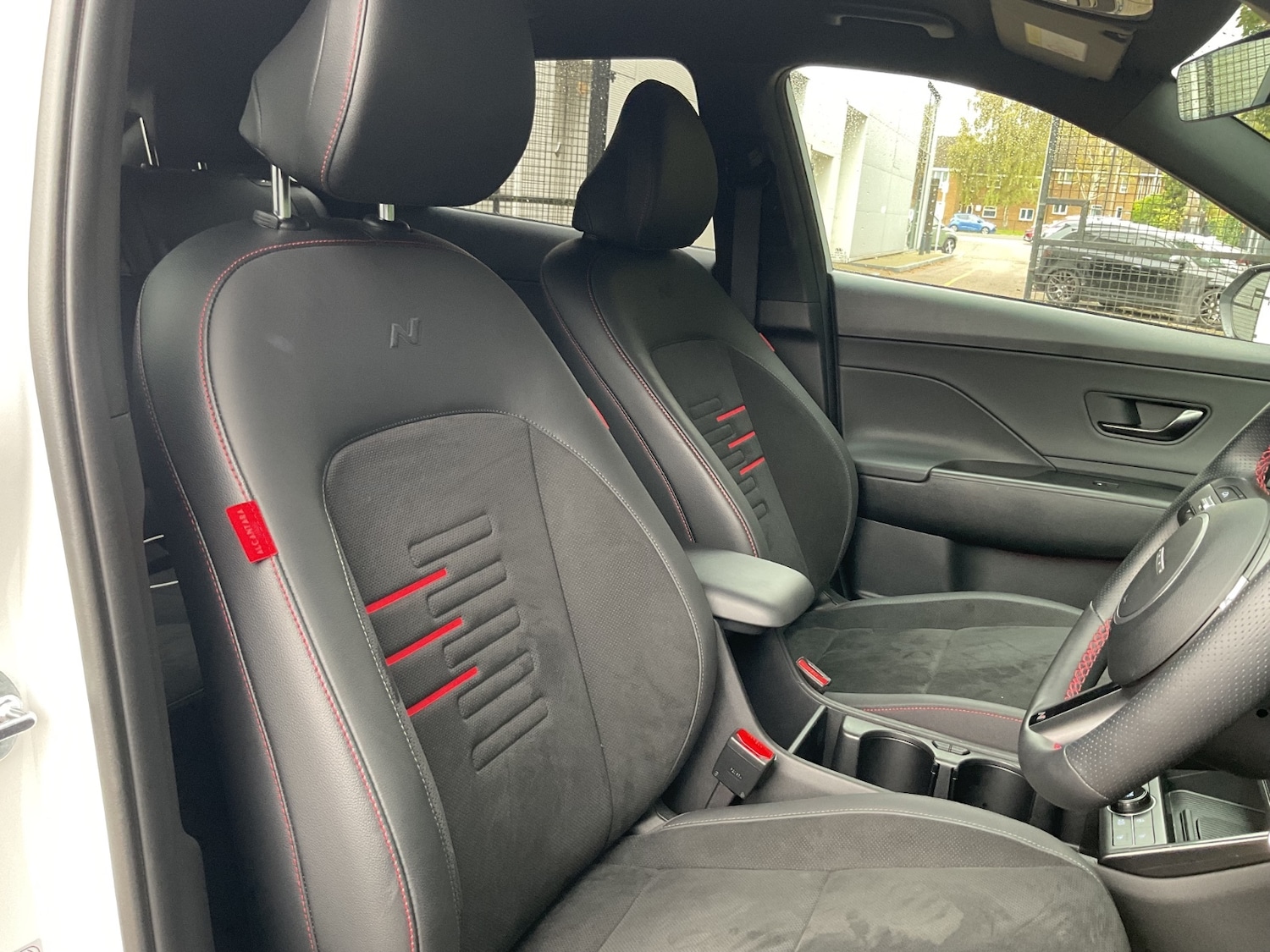 Used Hyundai KONA 2025 for sale - 75980103: Photo 32