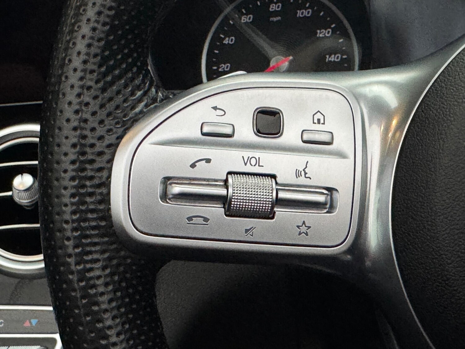 Used Mercedes-Benz C Class 2019 for sale - 76228066: Photo 27