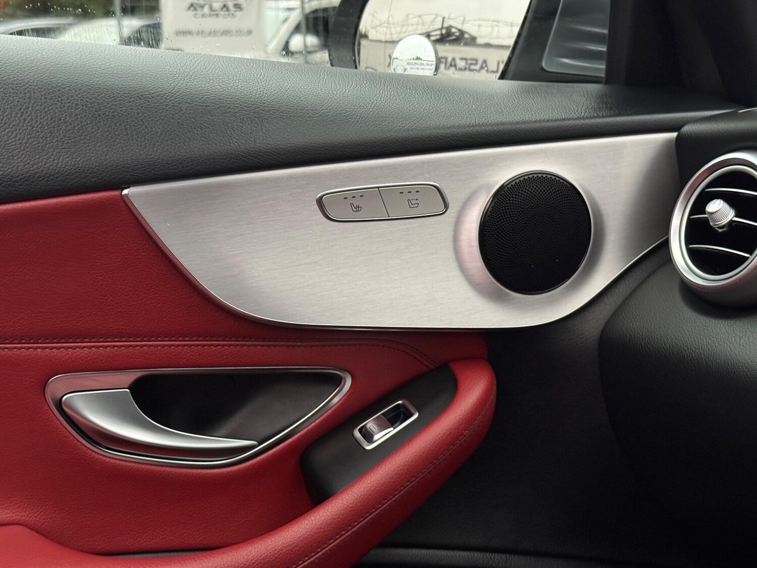 Used Mercedes-Benz C Class 2019 for sale - 76228066: Photo 39