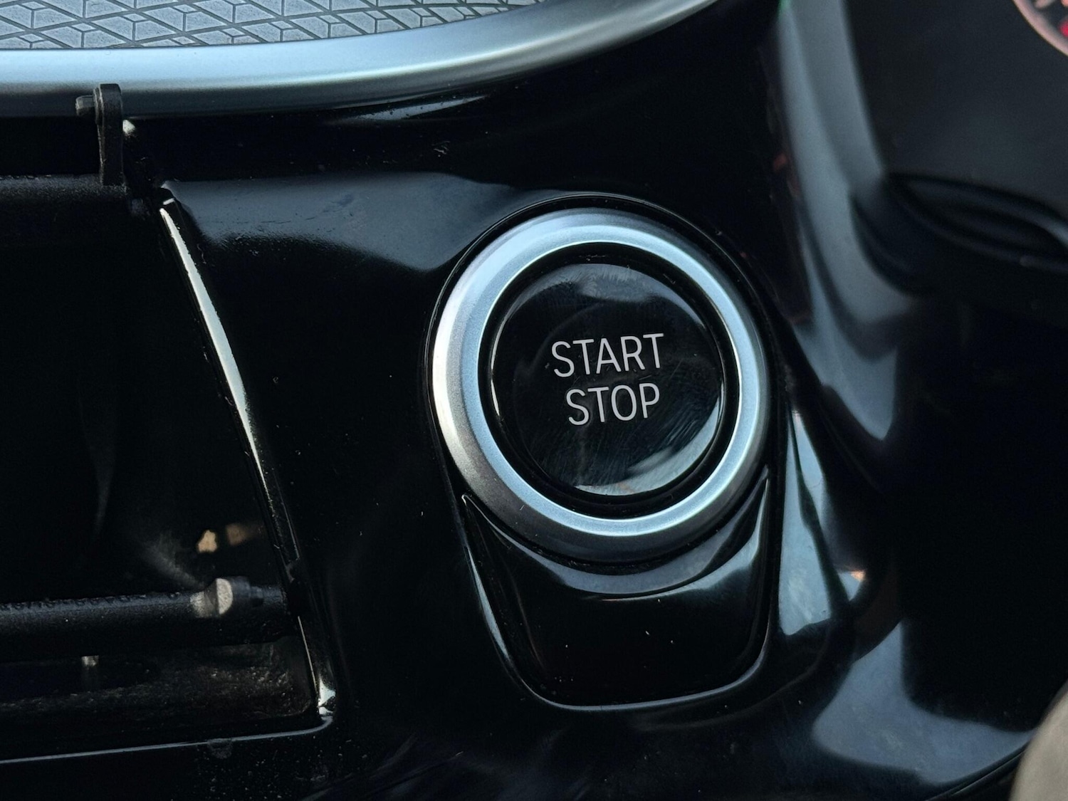 Used BMW 5 Series 2018 for sale - 77091795: Photo 33