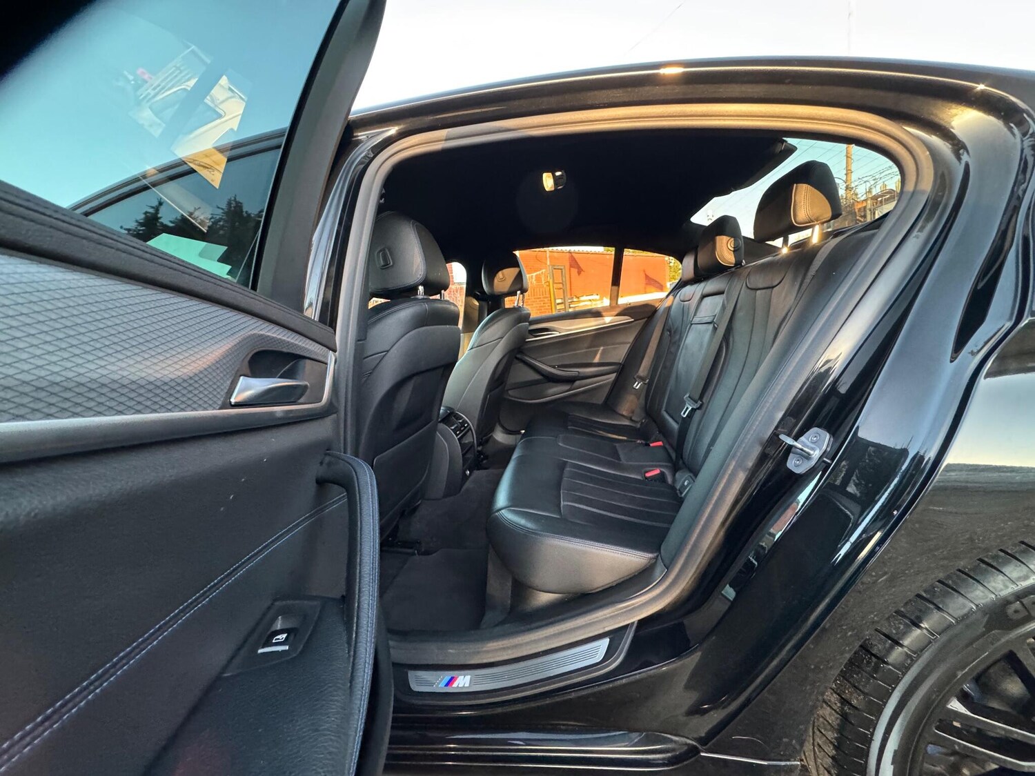 Used BMW 5 Series 2018 for sale - 77091795: Photo 48