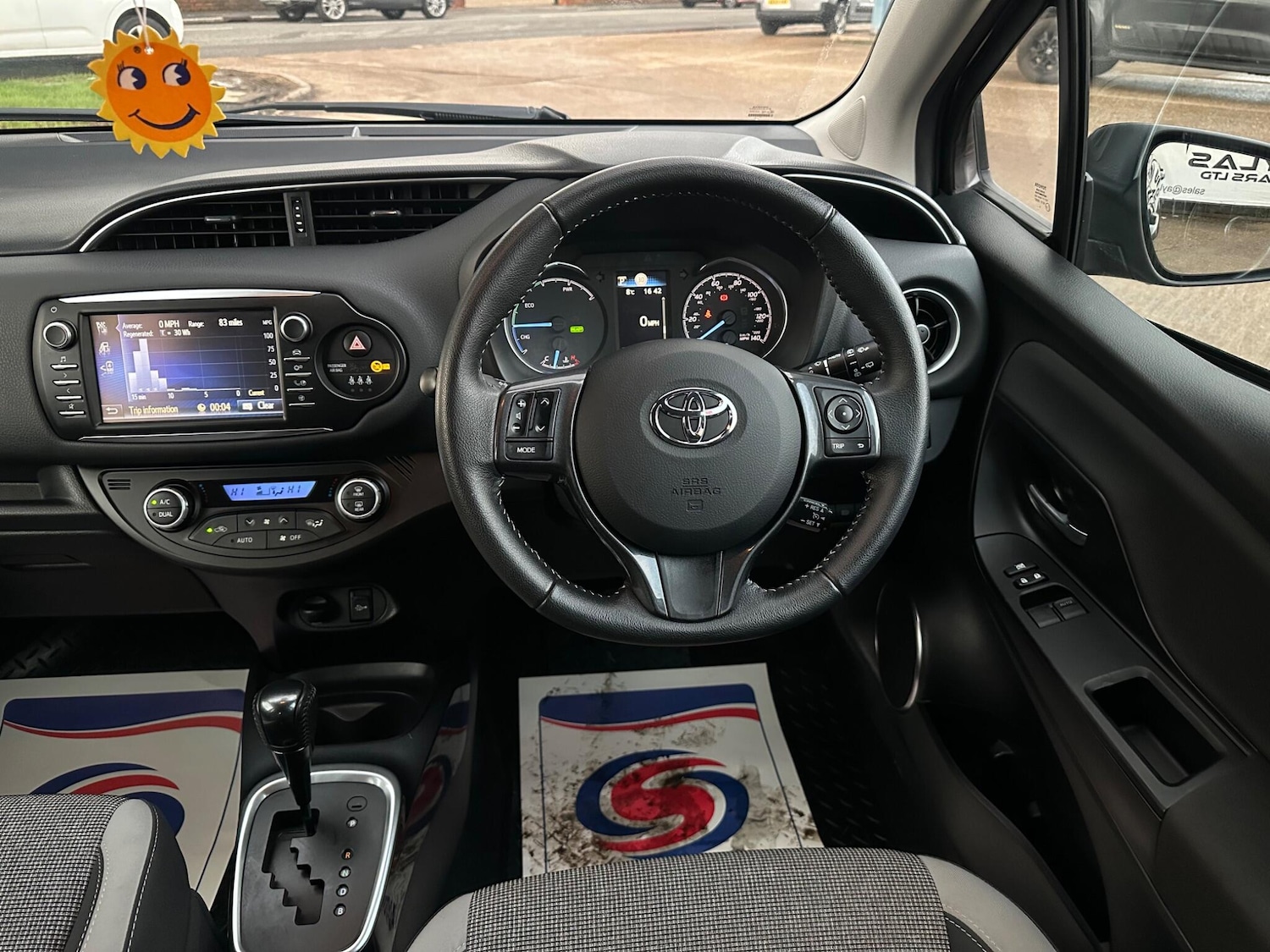 Used Toyota Yaris 2020 for sale - 77253611: Photo 15