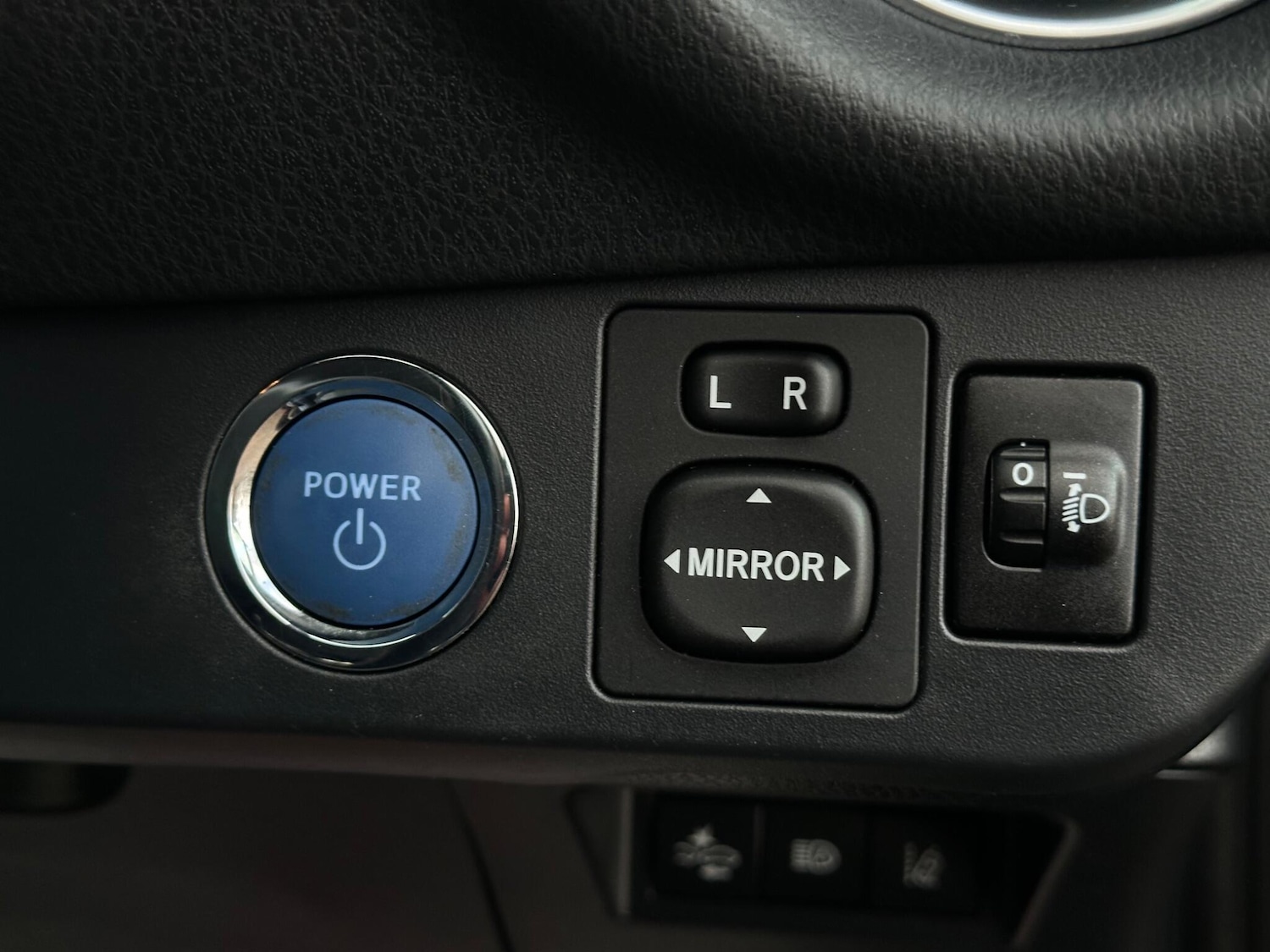 Used Toyota Yaris 2020 for sale - 77253611: Photo 30