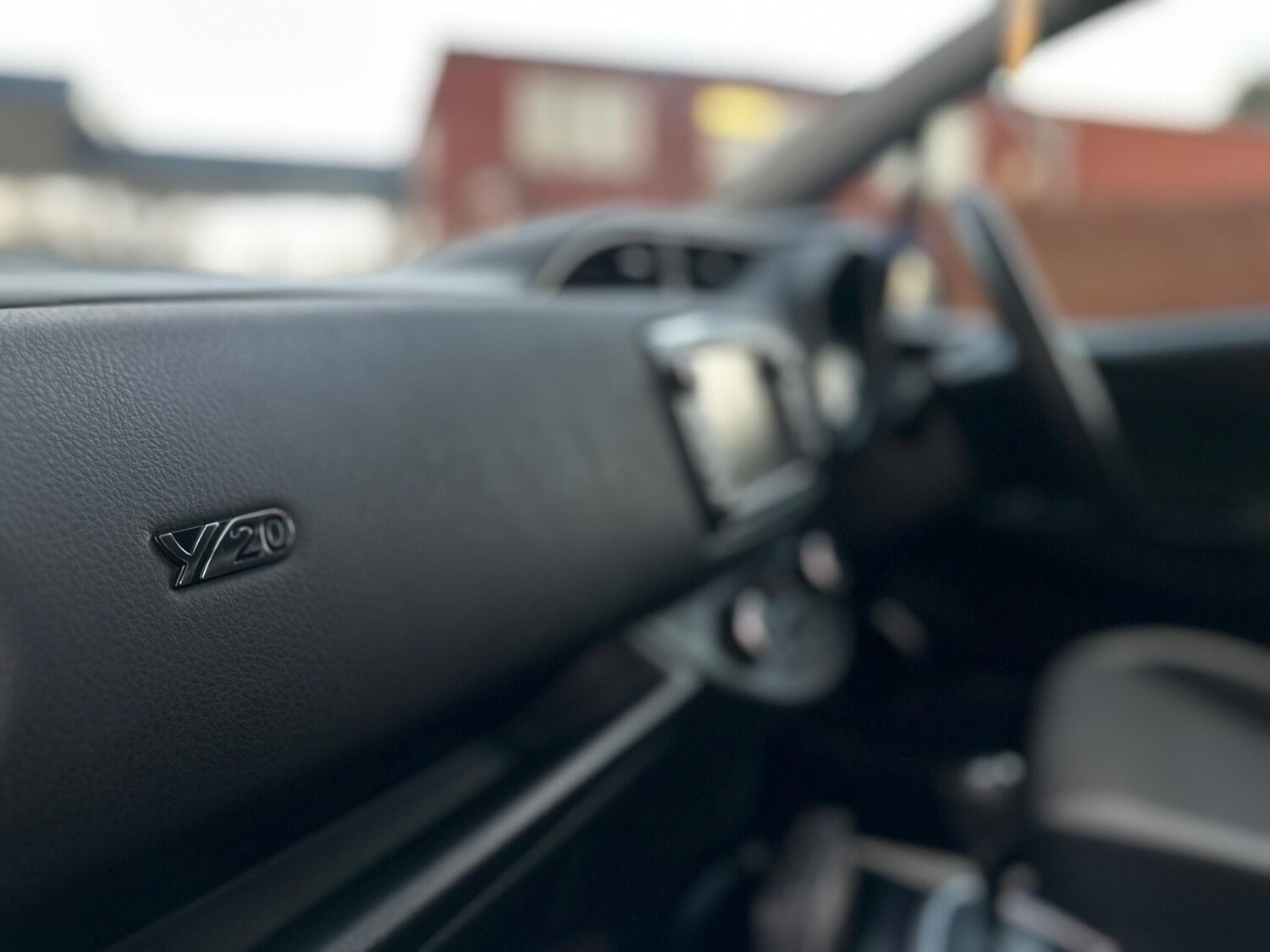 Used Toyota Yaris 2020 for sale - 77253611: Photo 40