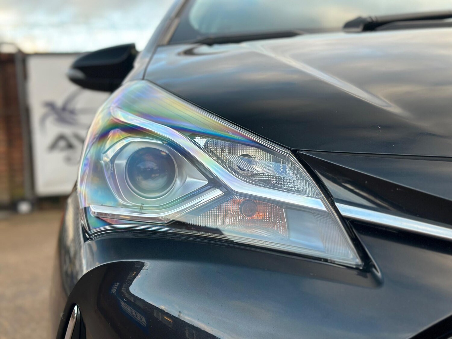 Used Toyota Yaris 2020 for sale - 77253611: Photo 54