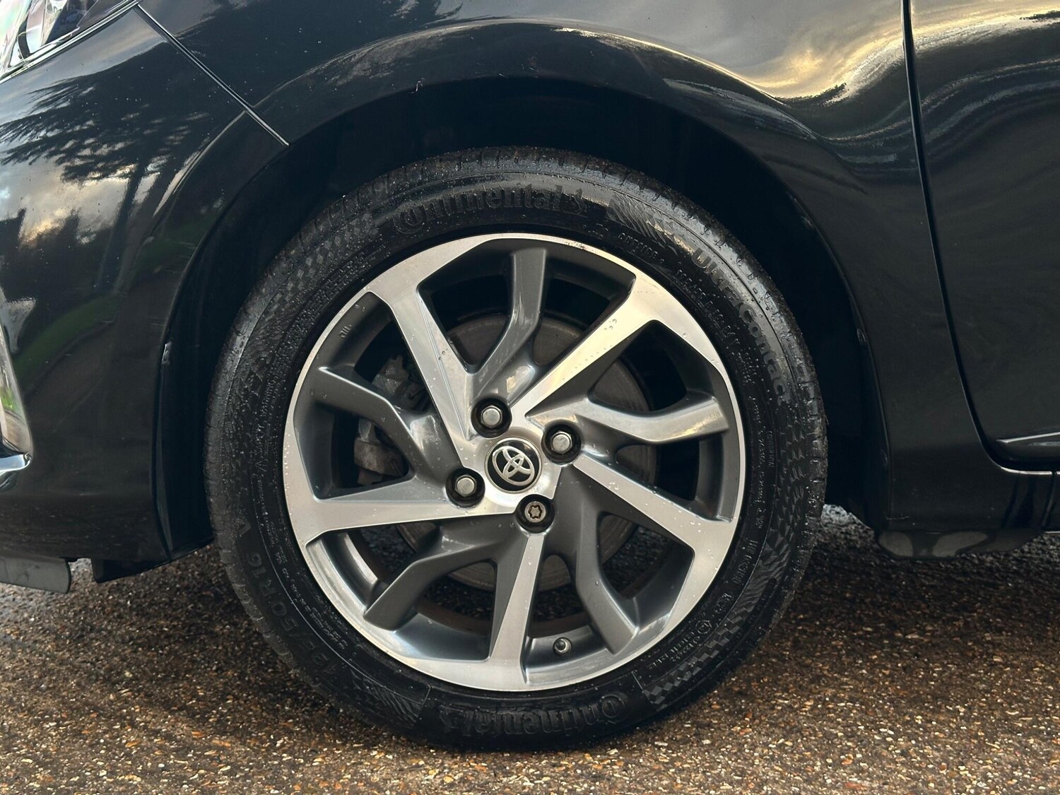 Used Toyota Yaris 2020 for sale - 77253611: Photo 62