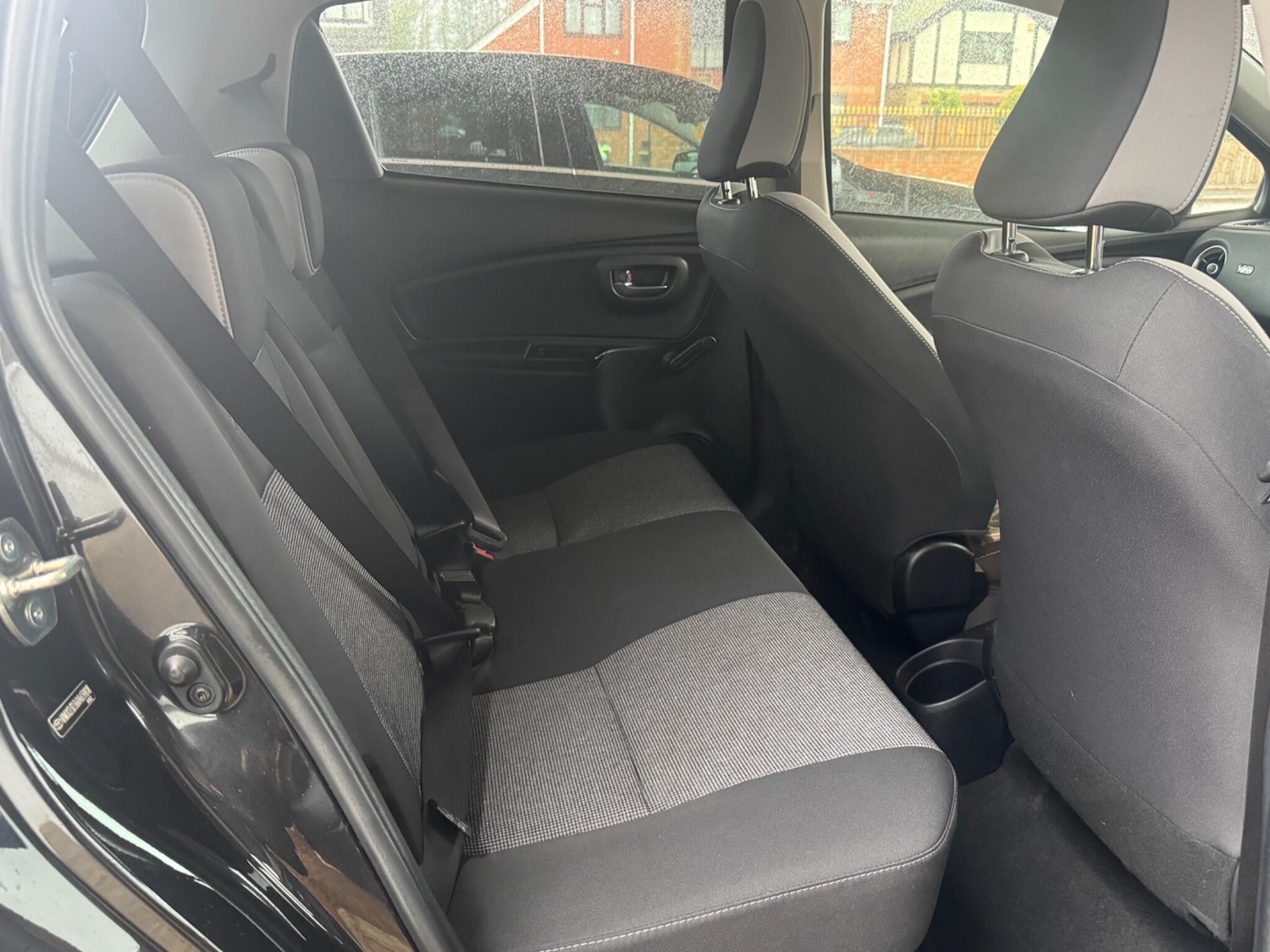 Used Toyota Yaris 2020 for sale - 77253611: Photo 7