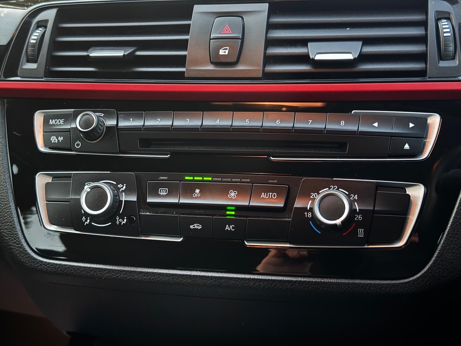 Used BMW 1 Series 2018 for sale - 77066657: Photo 24