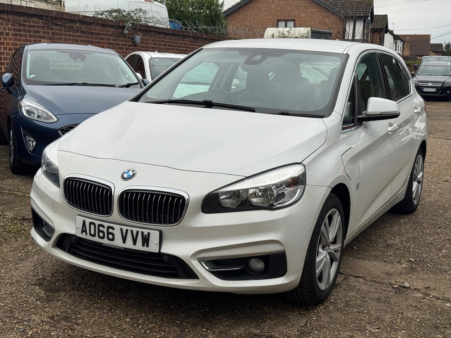 Used BMW 2 Series 2016 for sale - 76952932: Photo 2
