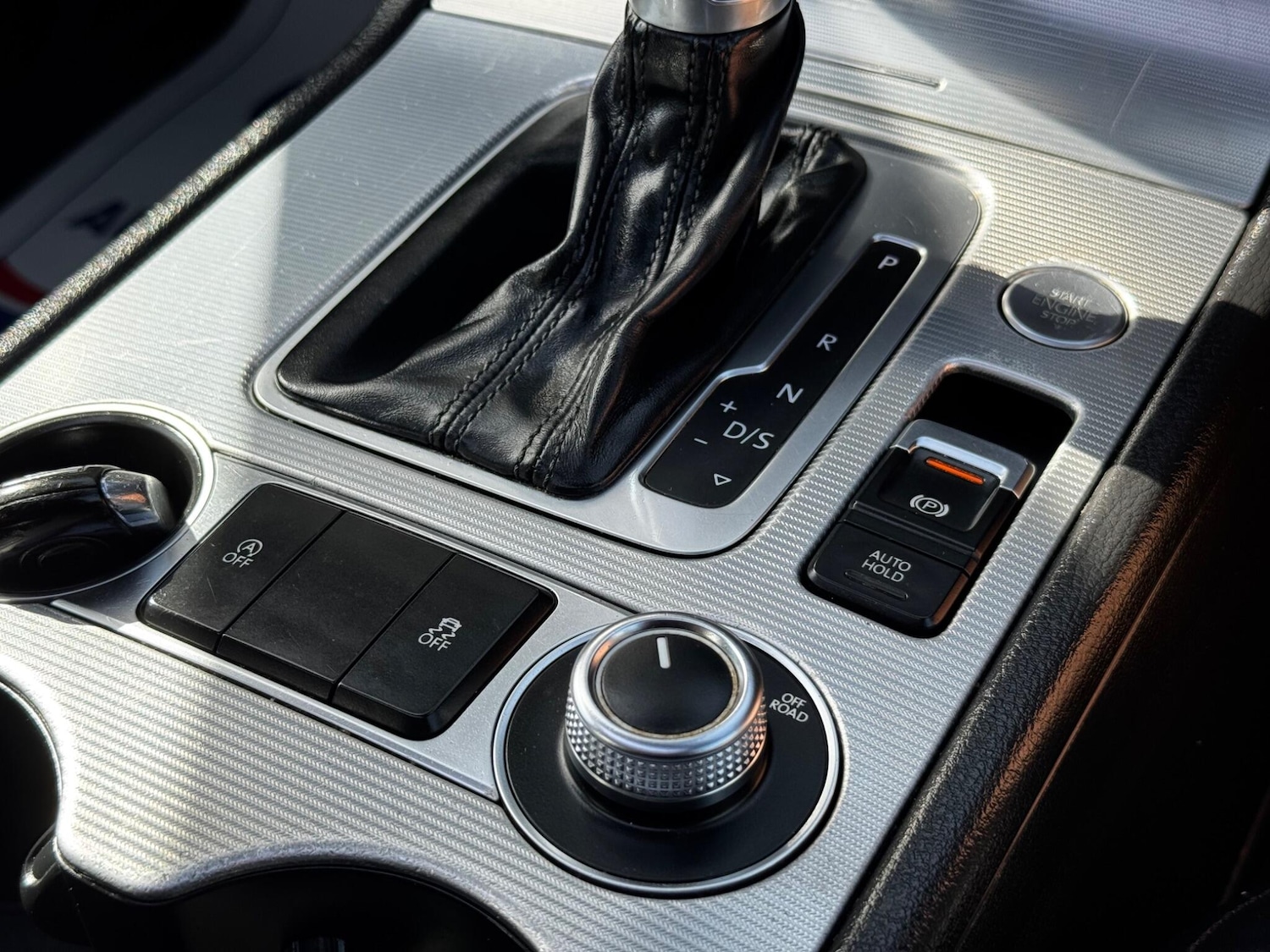 Used Volkswagen Touareg for sale - 78170352: Photo 10