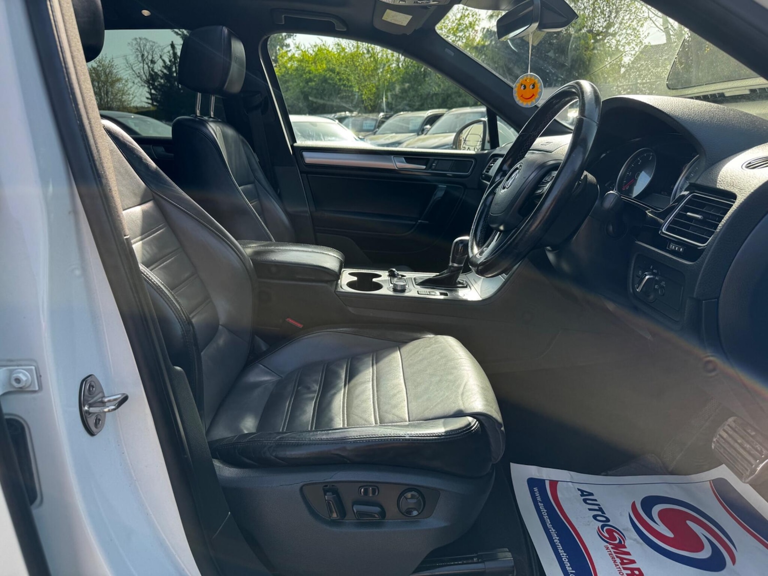 Used Volkswagen Touareg for sale - 78170352: Photo 11